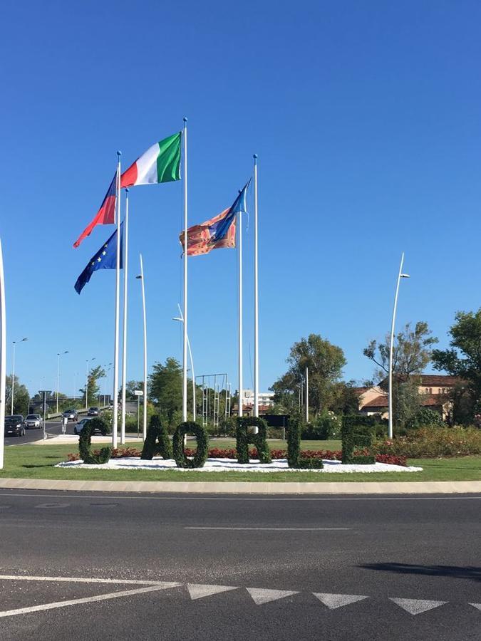 Hotel Fornaro Каорле Екстер'єр фото